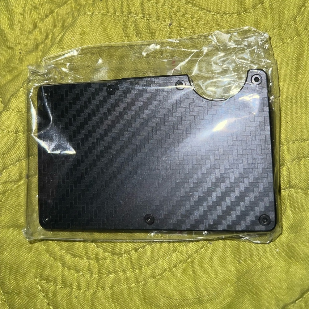Brand New Ridge Like RFID Wallet NWT